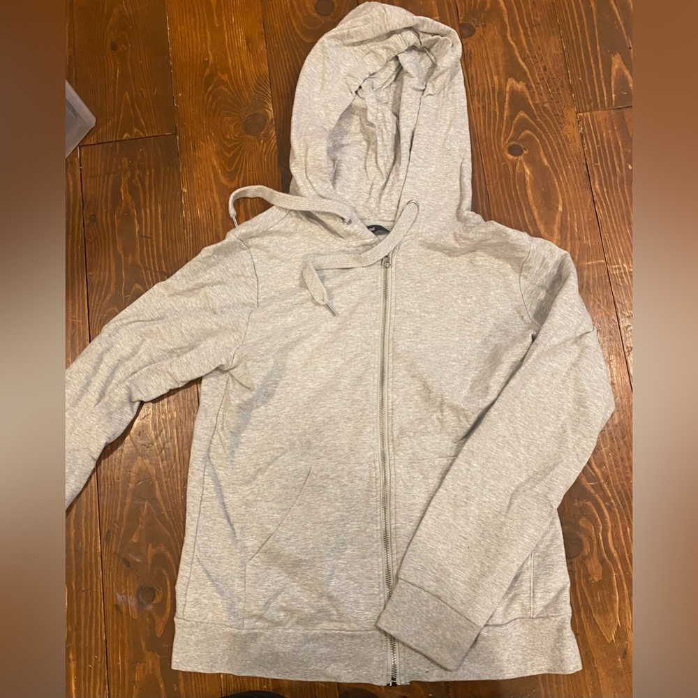 Jumper hoodie zipper Tag size small